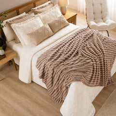 Cobertor Queen Fluffy Canelado Ultrasoft Quentinho Manta Toque Macio